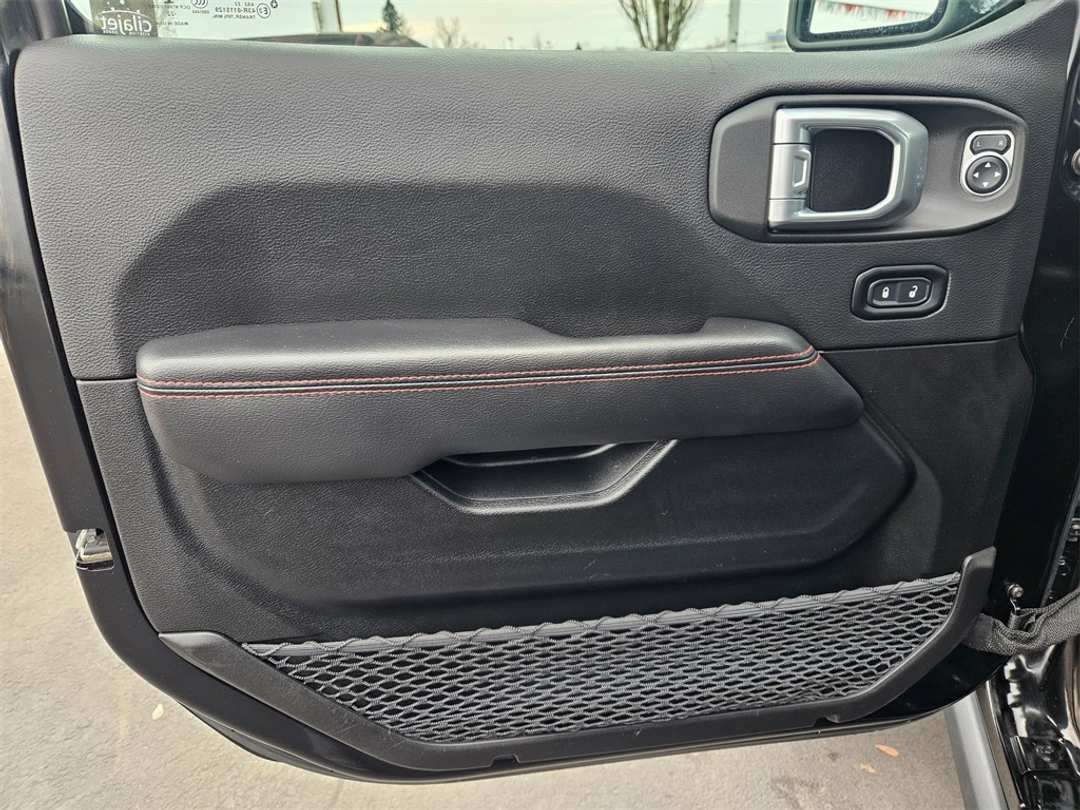 2022 Jeep Wrangler Unlimited Rubicon - Image 10