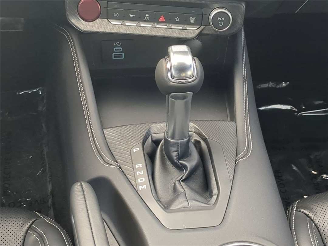 2025 Ford Mustang GT Premium - Image 17