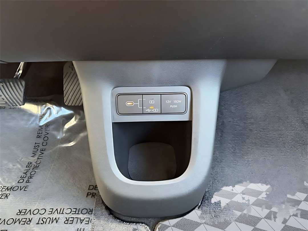 2026 Hyundai Ioniq 5 SEL - Image 23