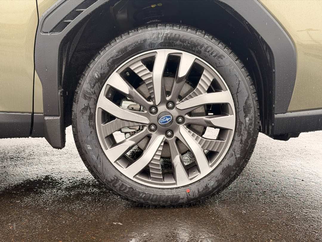 2026 Subaru Forester Touring - Image 9