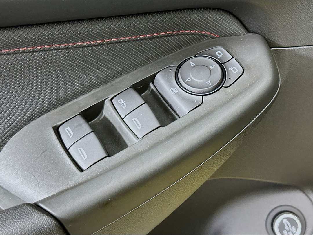 2025 Chevrolet Trailblazer RS - Image 18