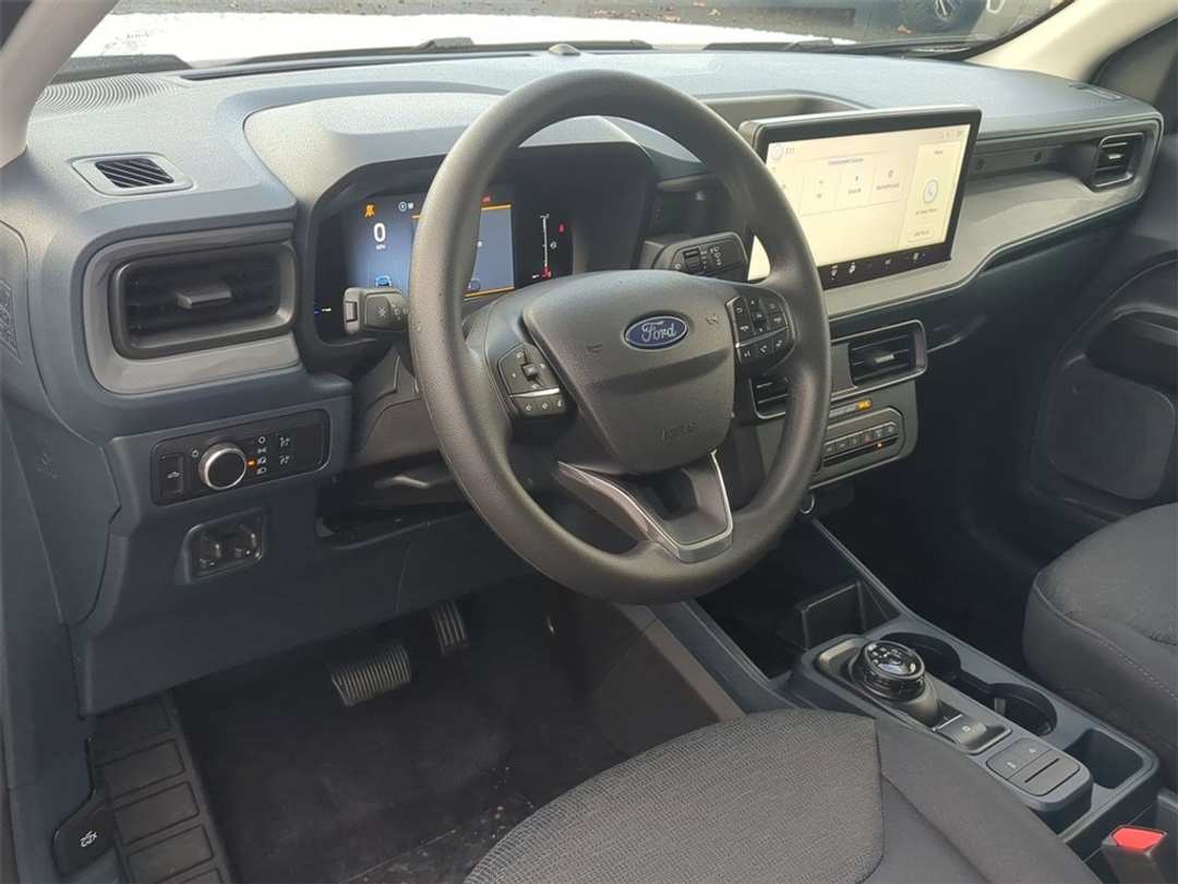 2026 Ford Maverick XL - Image 12