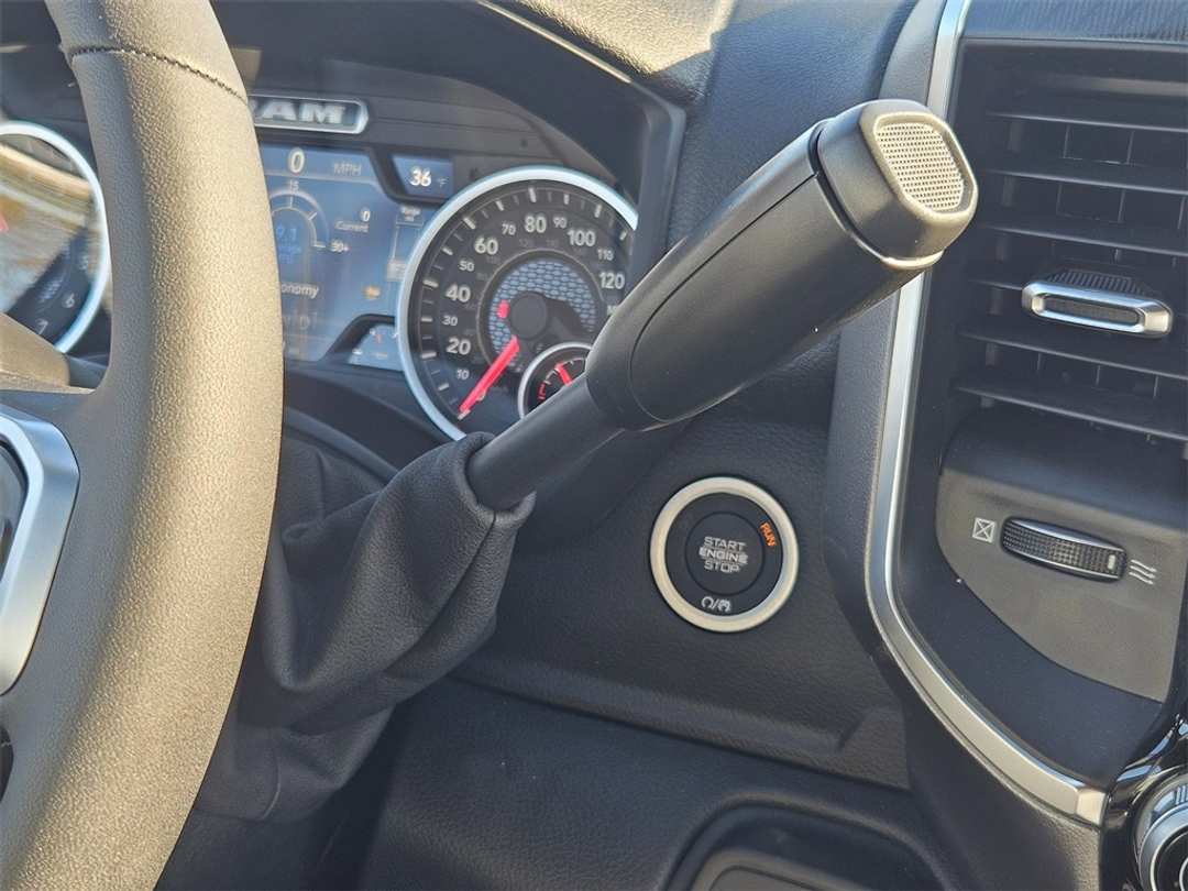 2026 Ram 2500 Big Horn - Image 18