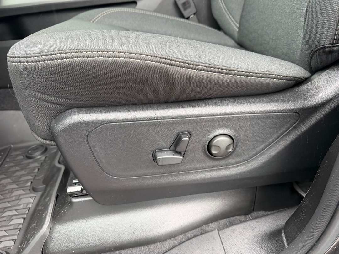 2026 Ram 1500 Big Horn/Lone Star - Image 14