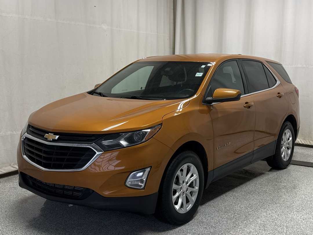 2018 Chevrolet Equinox LT - Image 2