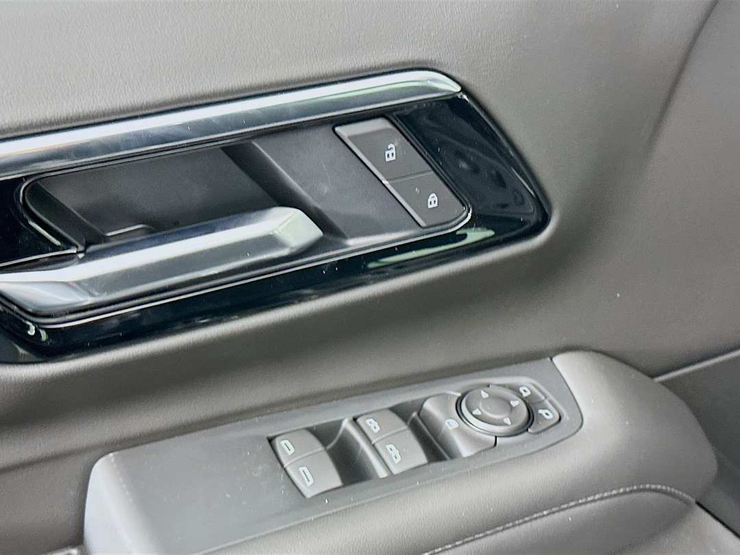 2026 Chevrolet Tahoe LS - Image 18