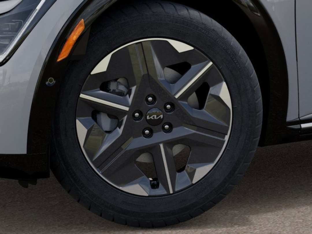 2025 Kia Ev6 Light - Image 9