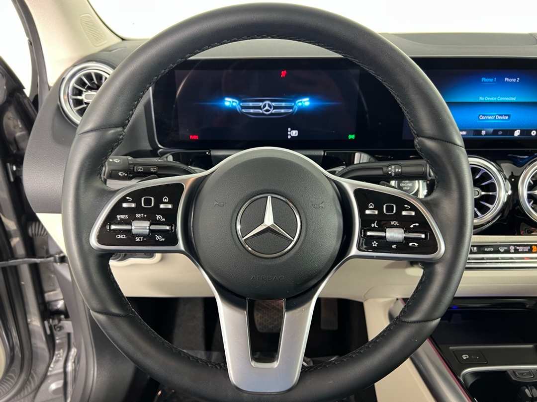 2023 Mercedes-Benz GLA GLA 250 - Image 13