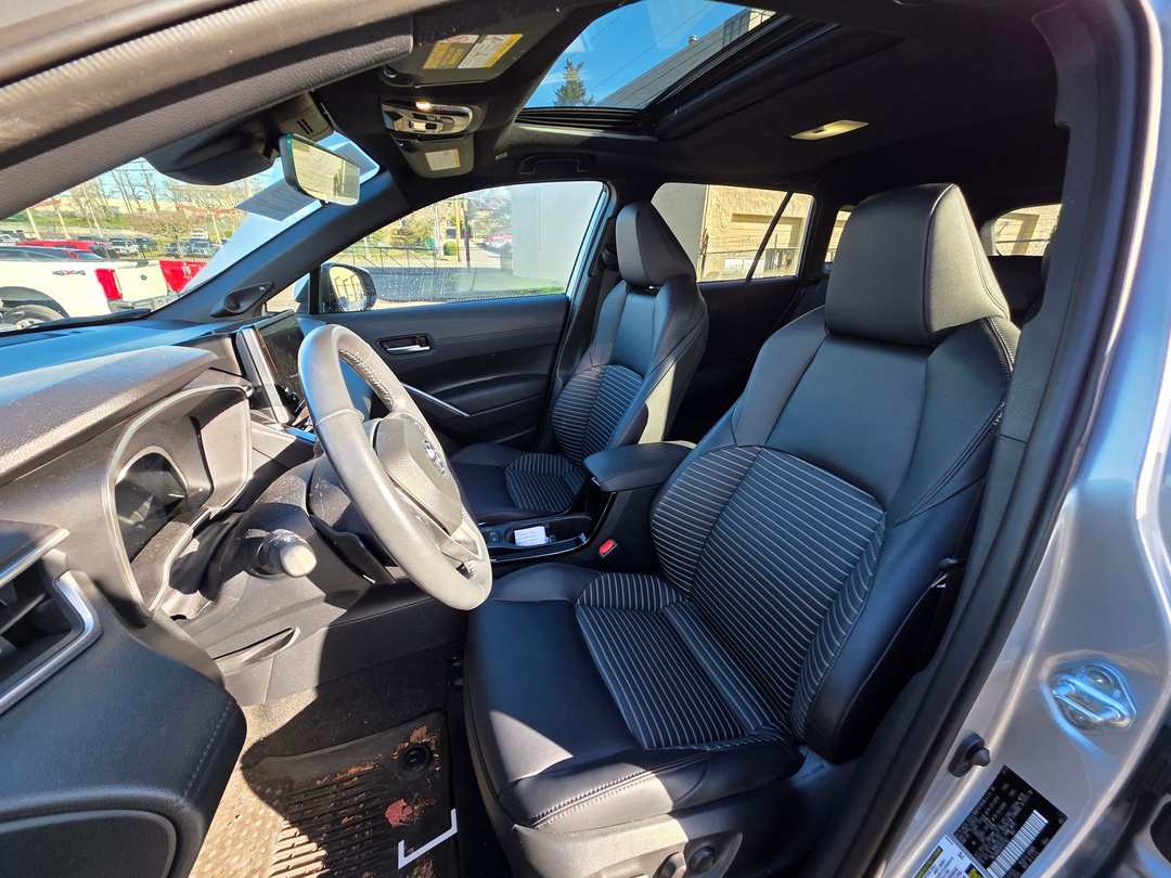 2024 Toyota Corolla Cross - Image 11