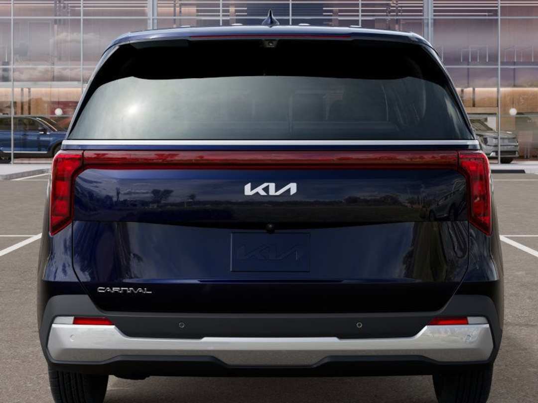 2026 Kia Carnival LXS - Image 13