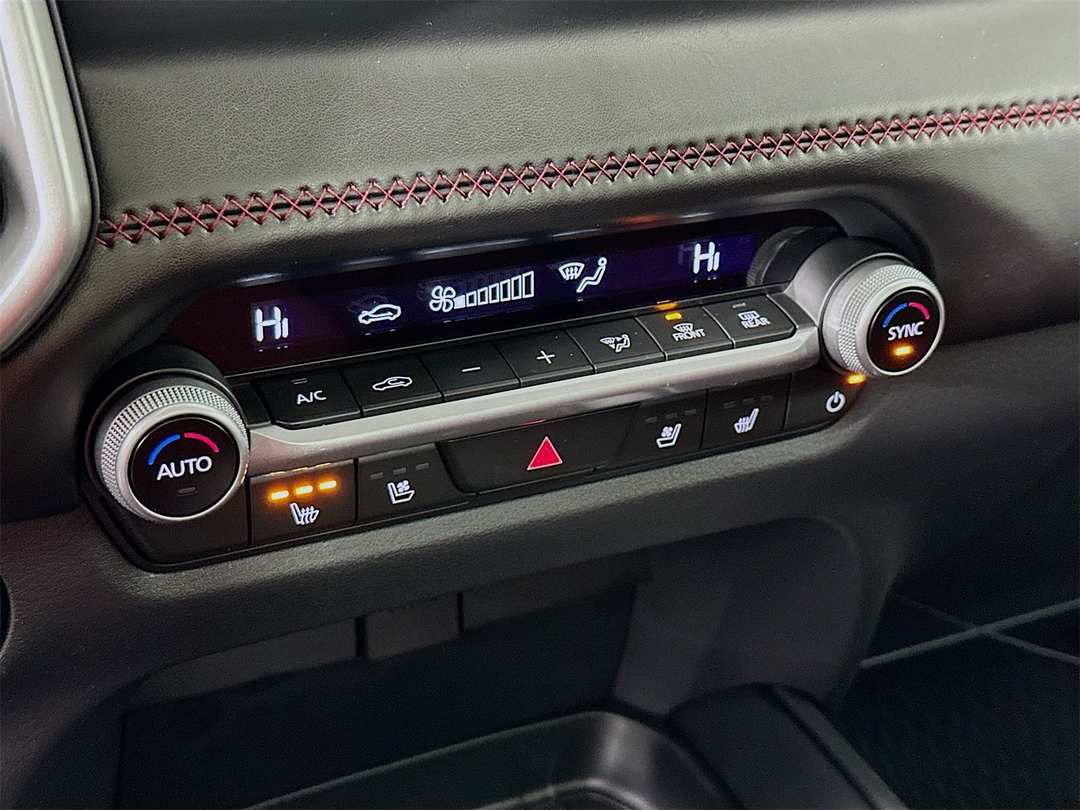 2026 MAZDA Cx-50 Premium - Image 16