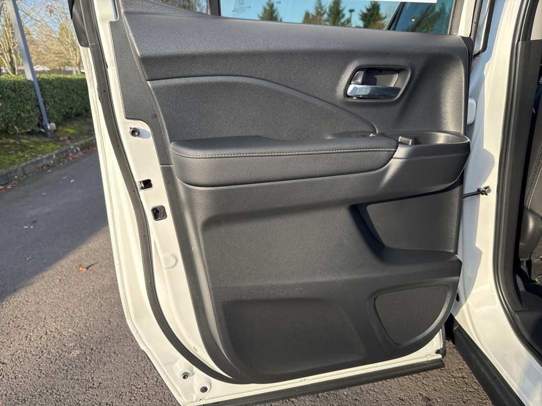 2026 Honda Ridgeline RTL - Image 18