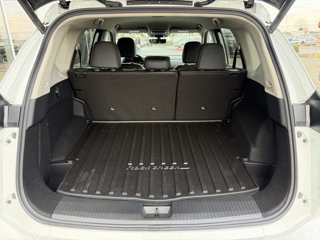 2026 Nissan Rogue Rock Creek - Image 10