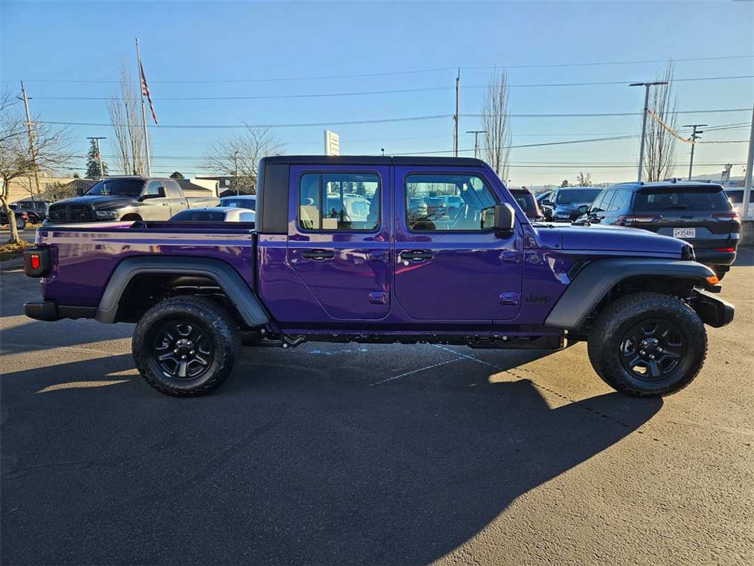 2026 Jeep Gladiator Sport - Image 7