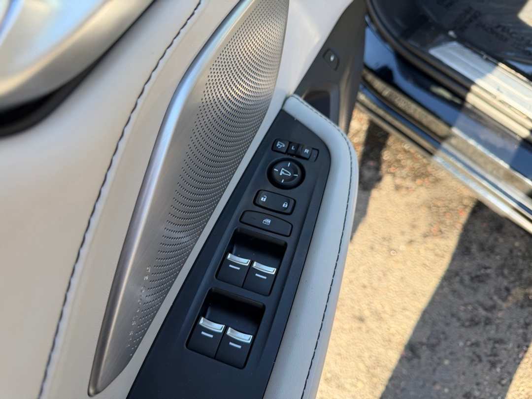 2026 Acura RDX Advance Package - Image 13