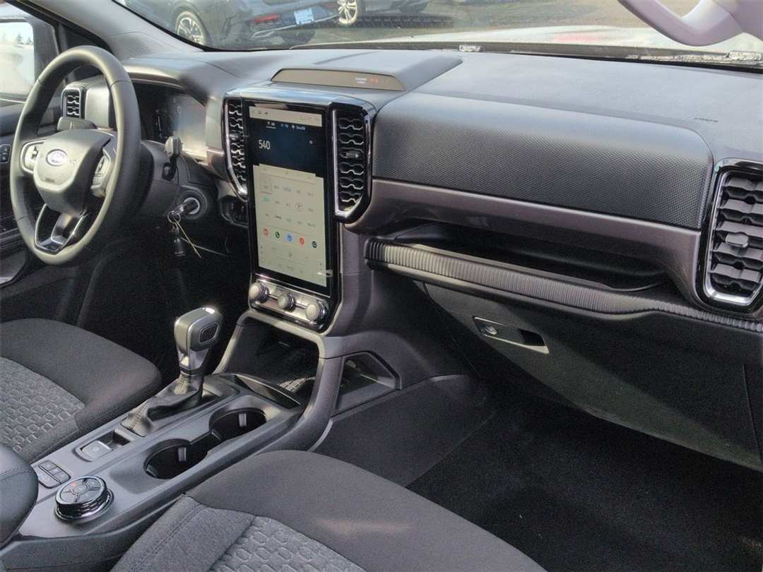 2025 Ford Ranger XLT - Image 30