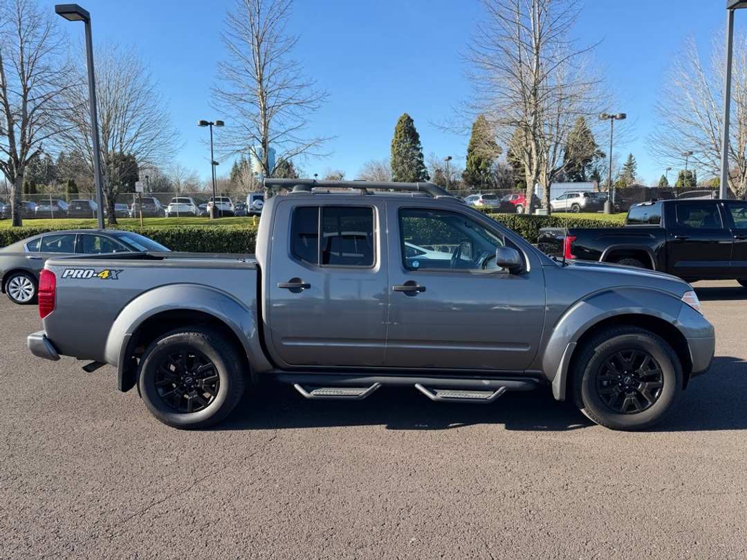 2021 Nissan Frontier PRO4X - Image 10