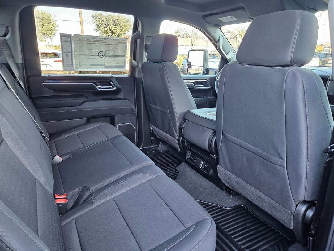 2026 Chevrolet Silverado 3500Hd LT - Image 41