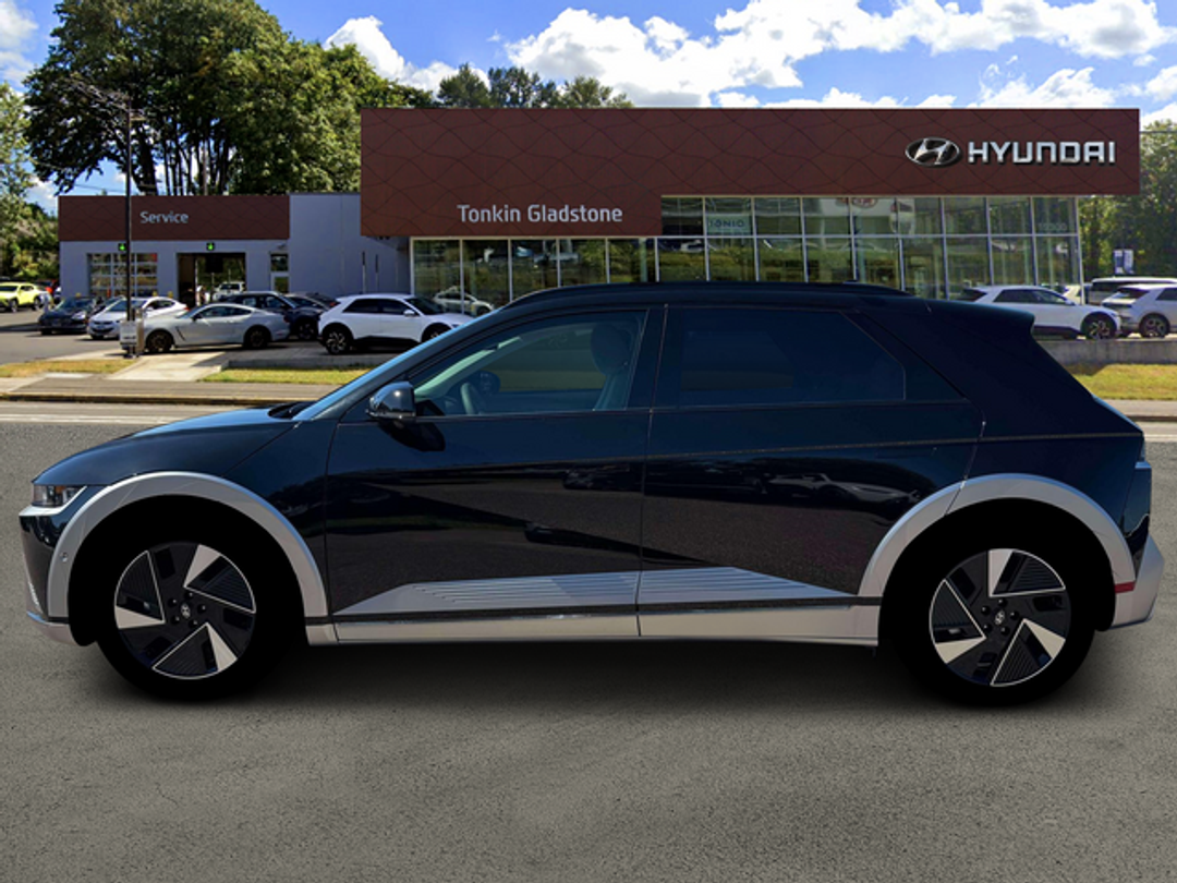 2026 Hyundai Ioniq 5 Limited - Image 3