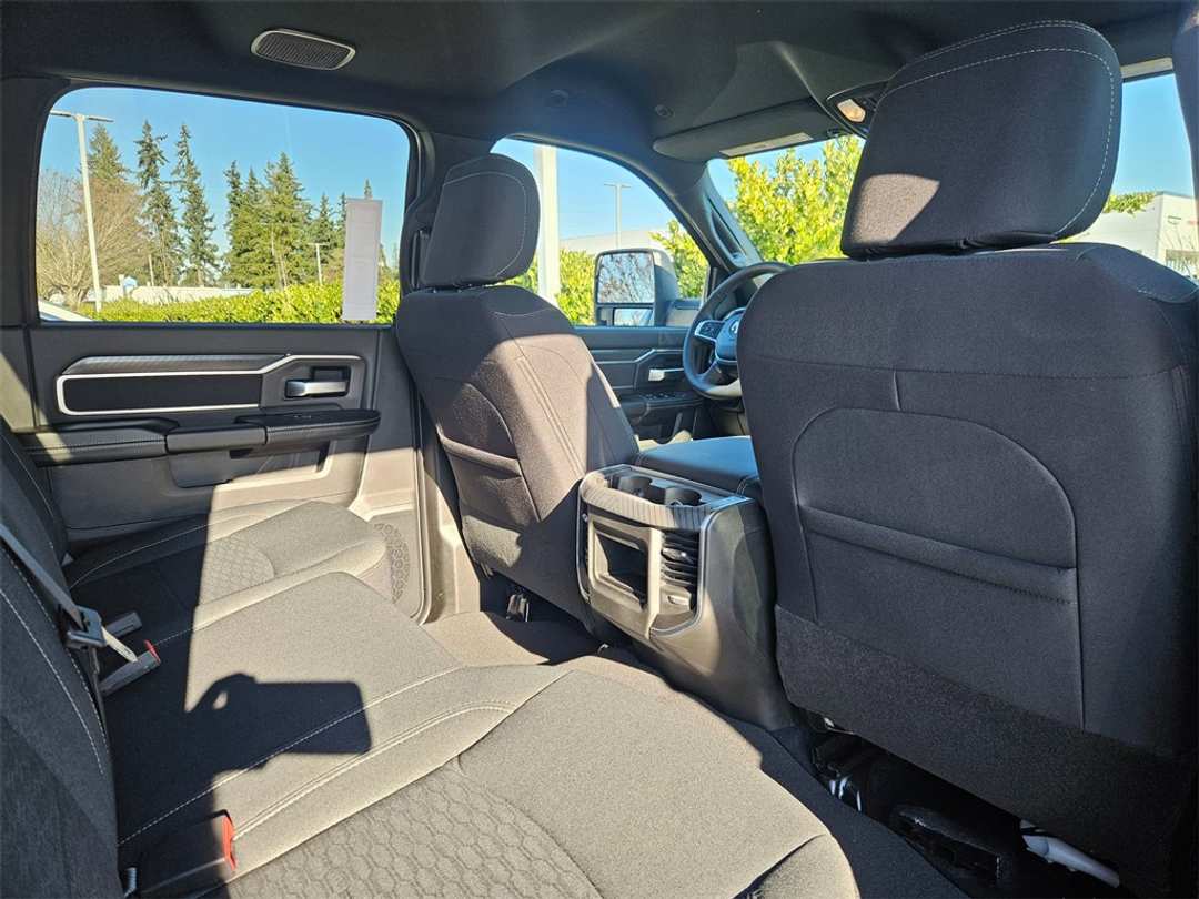 2026 Ram 3500 Big Horn - Image 36