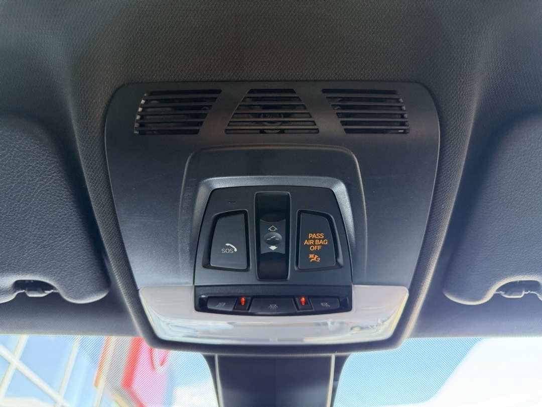 2020 BMW X1 xDrive28i - Image 31