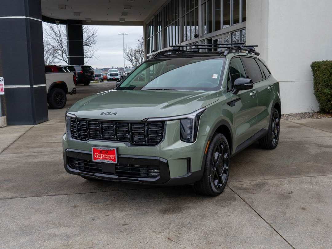 2026 Kia Sorento XLine EX - Image 3