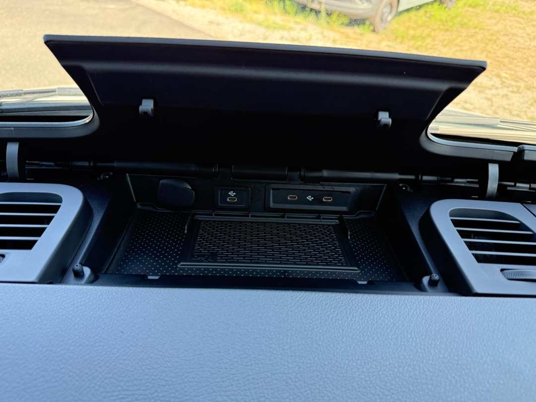 2025 Mercedes-Benz Sprinter 2500 Cargo 144 WB - Image 33