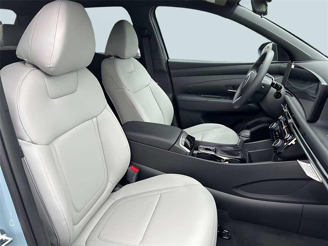 2026 Hyundai Santa Cruz SEL - Image 11