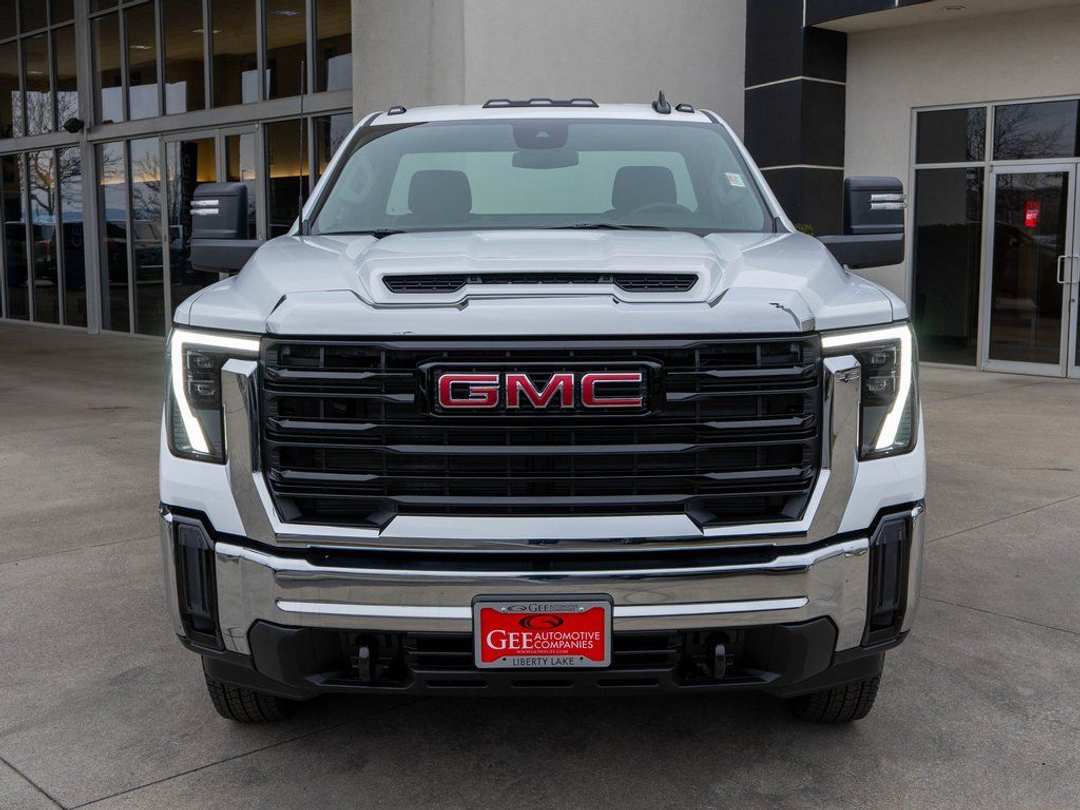 2026 GMC Sierra 3500Hd Pro - Image 2