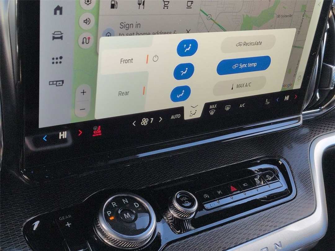 2025 Ford Expedition Platinum - Image 21