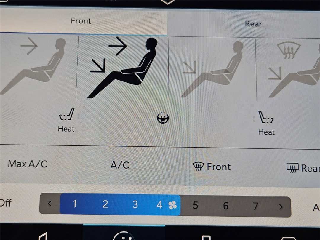 2026 Chrysler Pacifica Select - Image 23