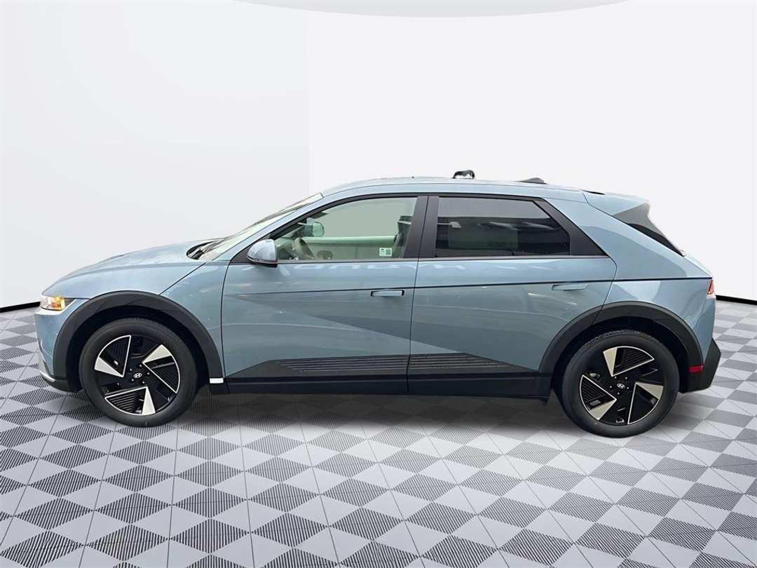 2026 Hyundai Ioniq 5 SEL - Image 6