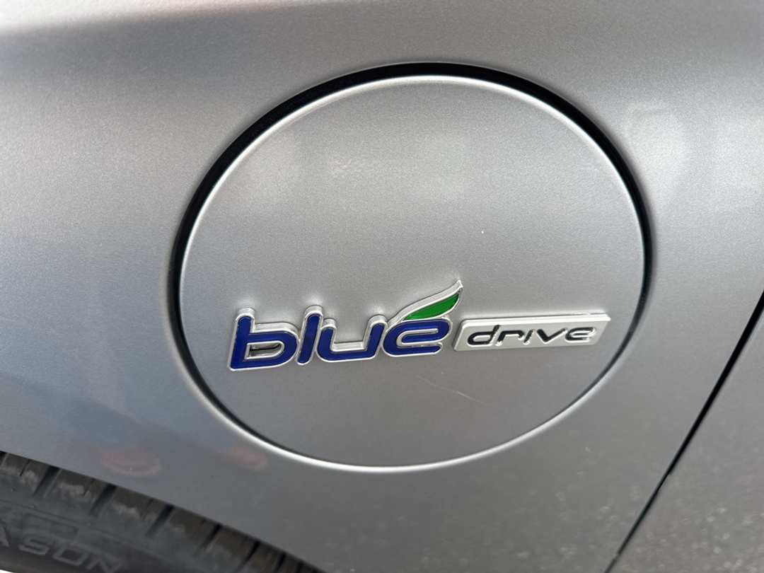 2016 Hyundai Sonata Limited - Image 10