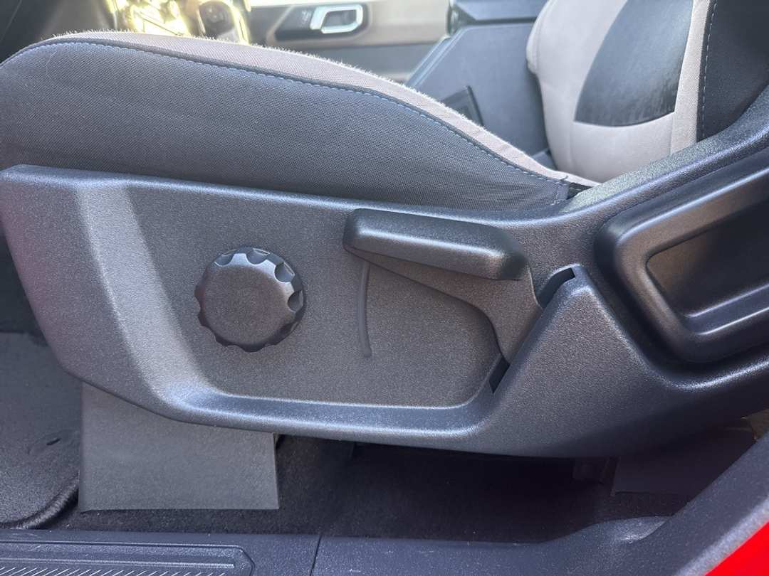 2022 Ford Bronco Wildtrak - Image 16