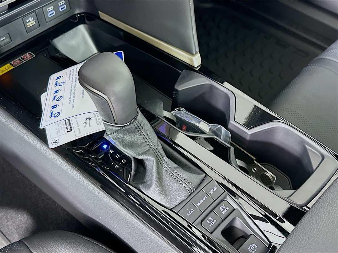 2026 Toyota Camry XSE - Image 17