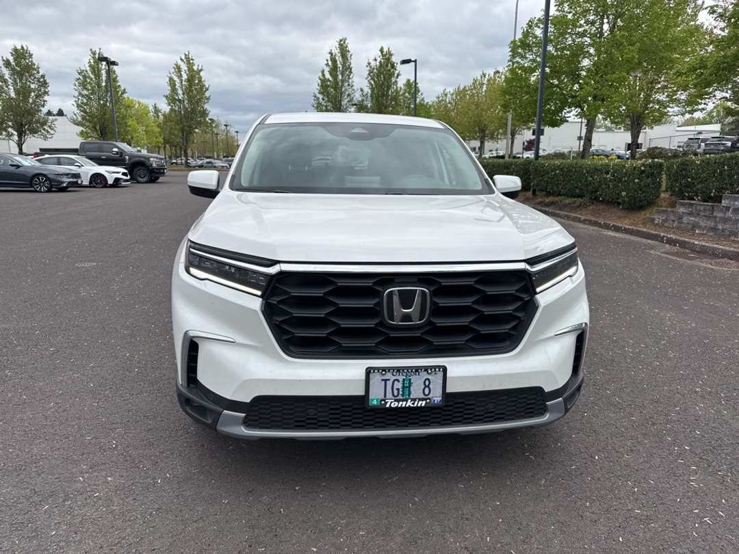 2025 Honda Pilot EXL - Image 2