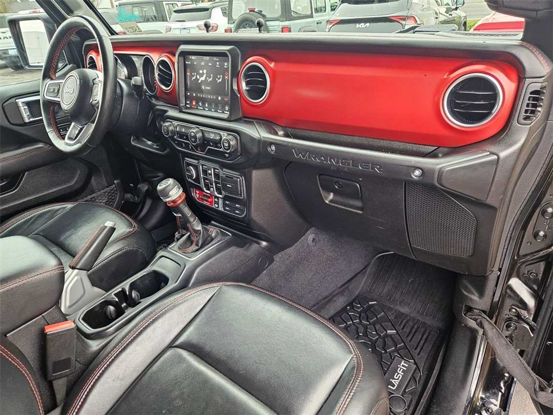 2022 Jeep Wrangler Unlimited Rubicon - Image 39