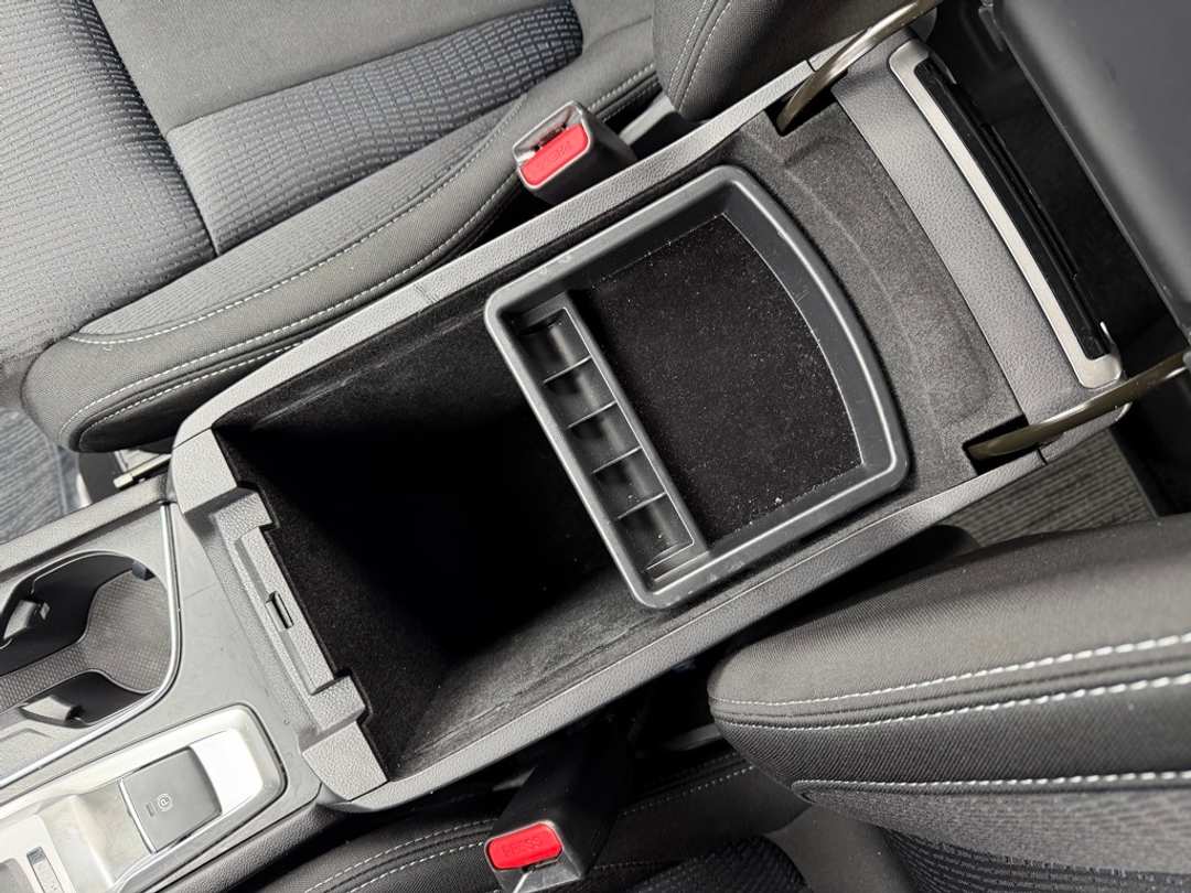 2024 Subaru Ascent Premium - Image 27