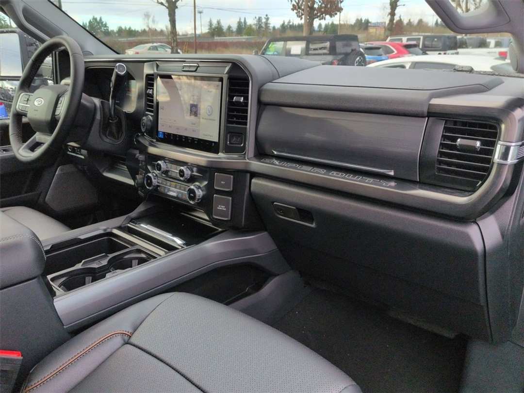 2026 Ford F-350Sd Lariat - Image 32