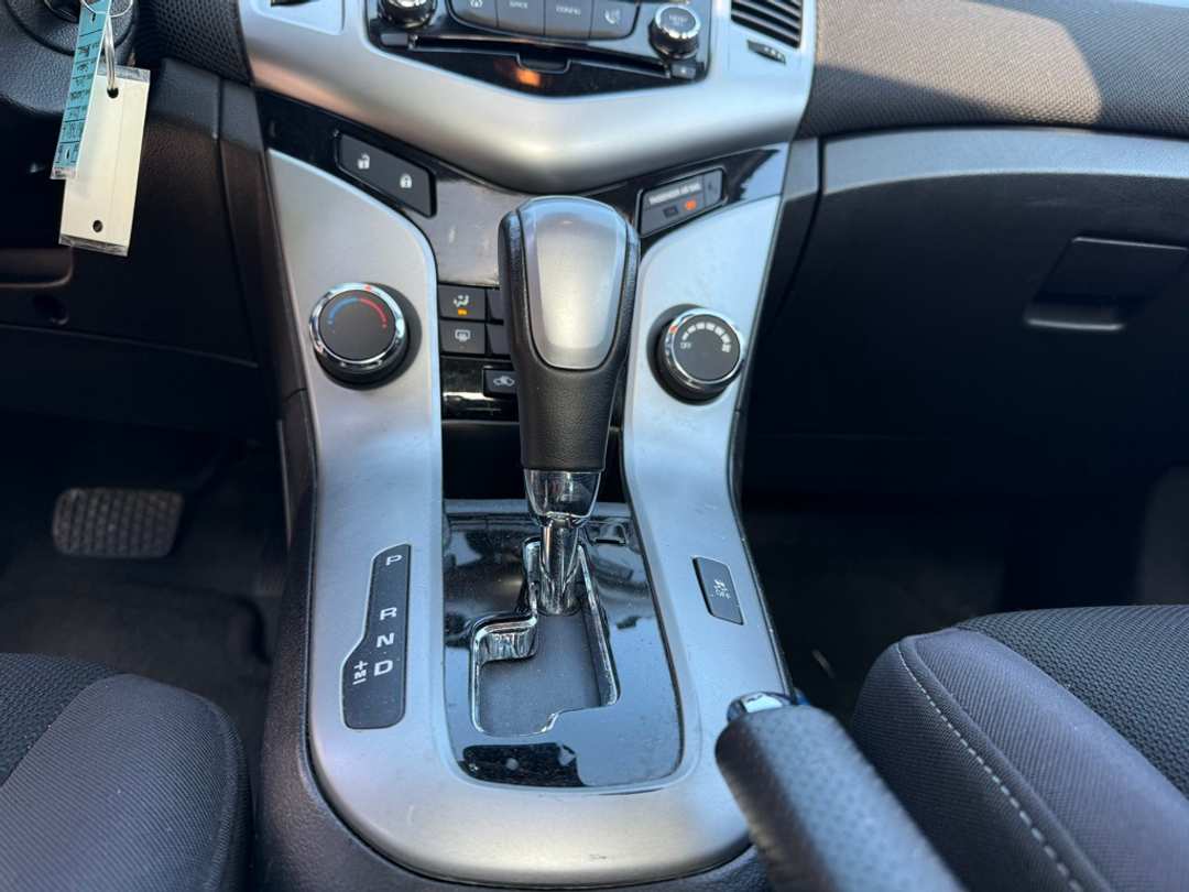2014 Chevrolet Cruze 1LT - Image 15