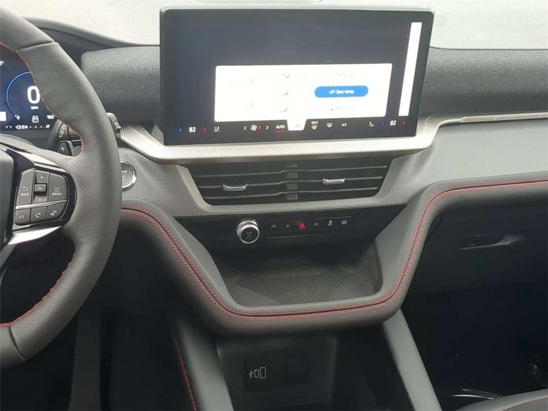 2026 Ford Explorer ST - Image 18