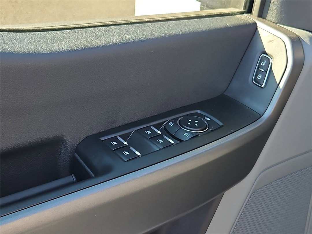 2026 Ford F-250Sd XL - Image 10