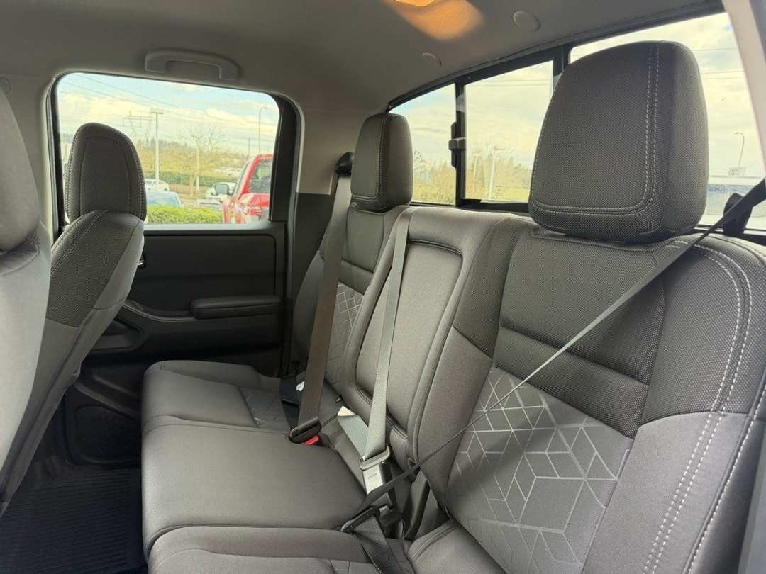 2026 Nissan Frontier SV - Image 34