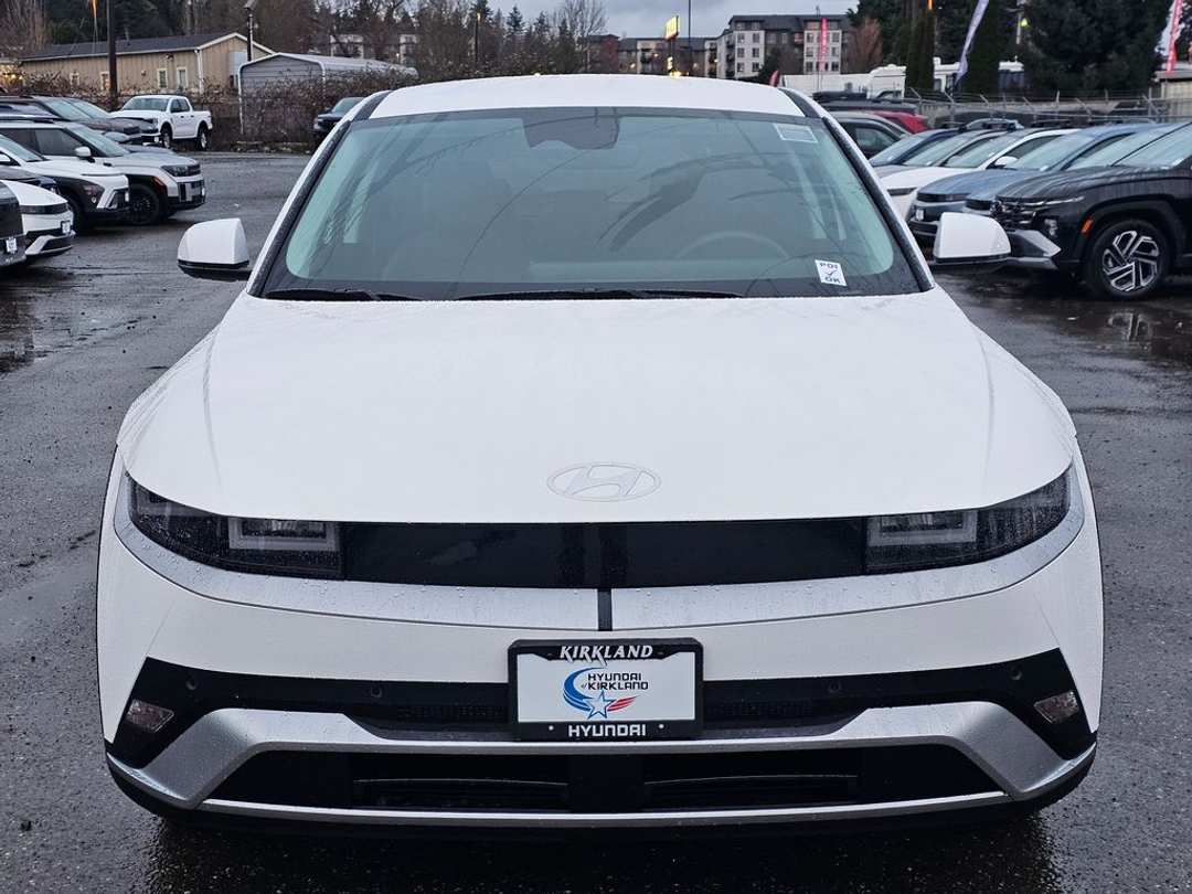 2026 Hyundai Ioniq 5 SEL - Image 2