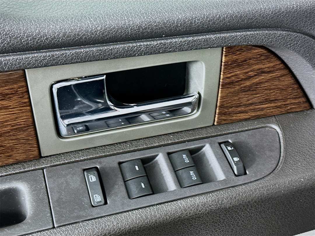 2014 Ford F-150 Lariat - Image 18