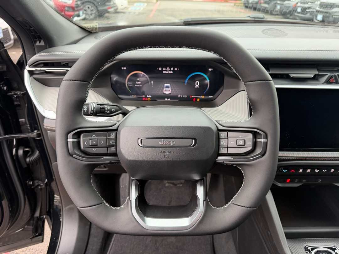 2026 Jeep Cherokee Laredo - Image 19