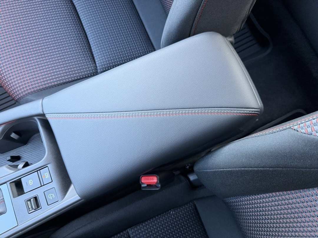 2026 Nissan Sentra SR - Image 27