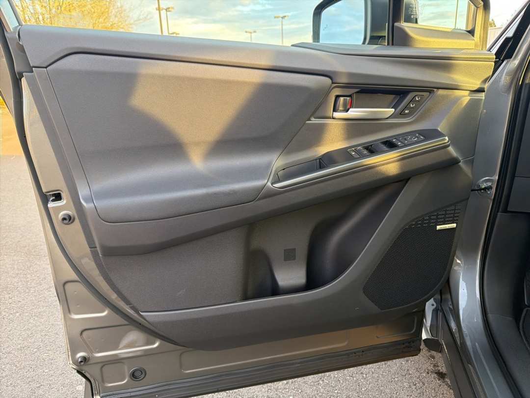 2026 Subaru Solterra Limited - Image 11