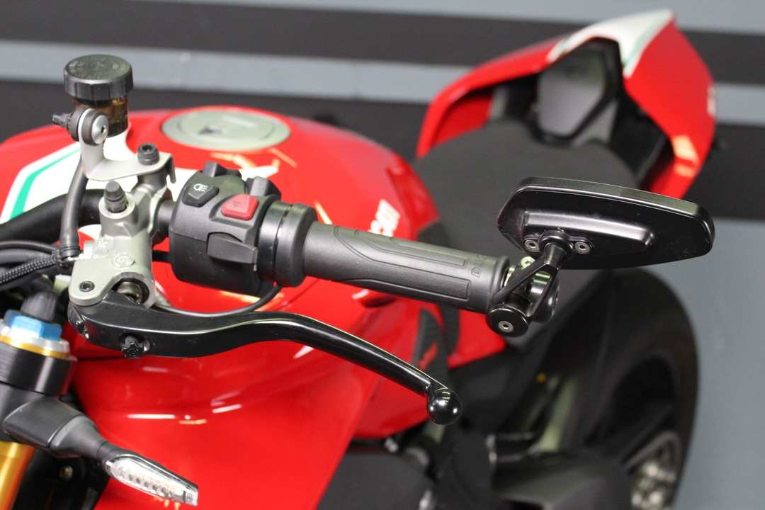 2021 Ducati Streetfighter V4 S - Image 10