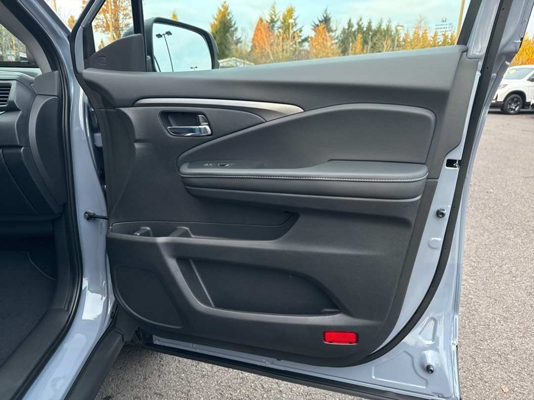 2026 Honda Ridgeline RTL - Image 27